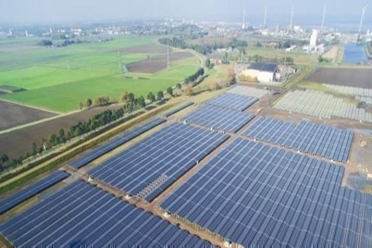 Europe is stockpiling of solar panels