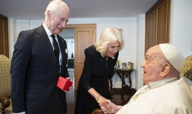 The English royal couple visited Pope Francis